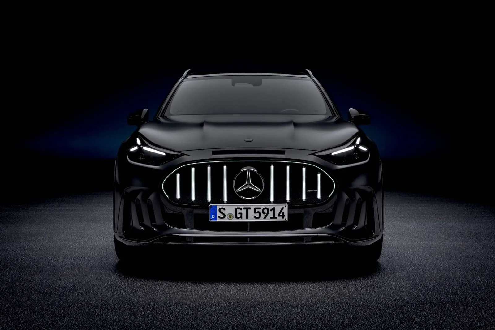 Front des Mercedes-AMG GT SUV mit Panamericana-Grill
