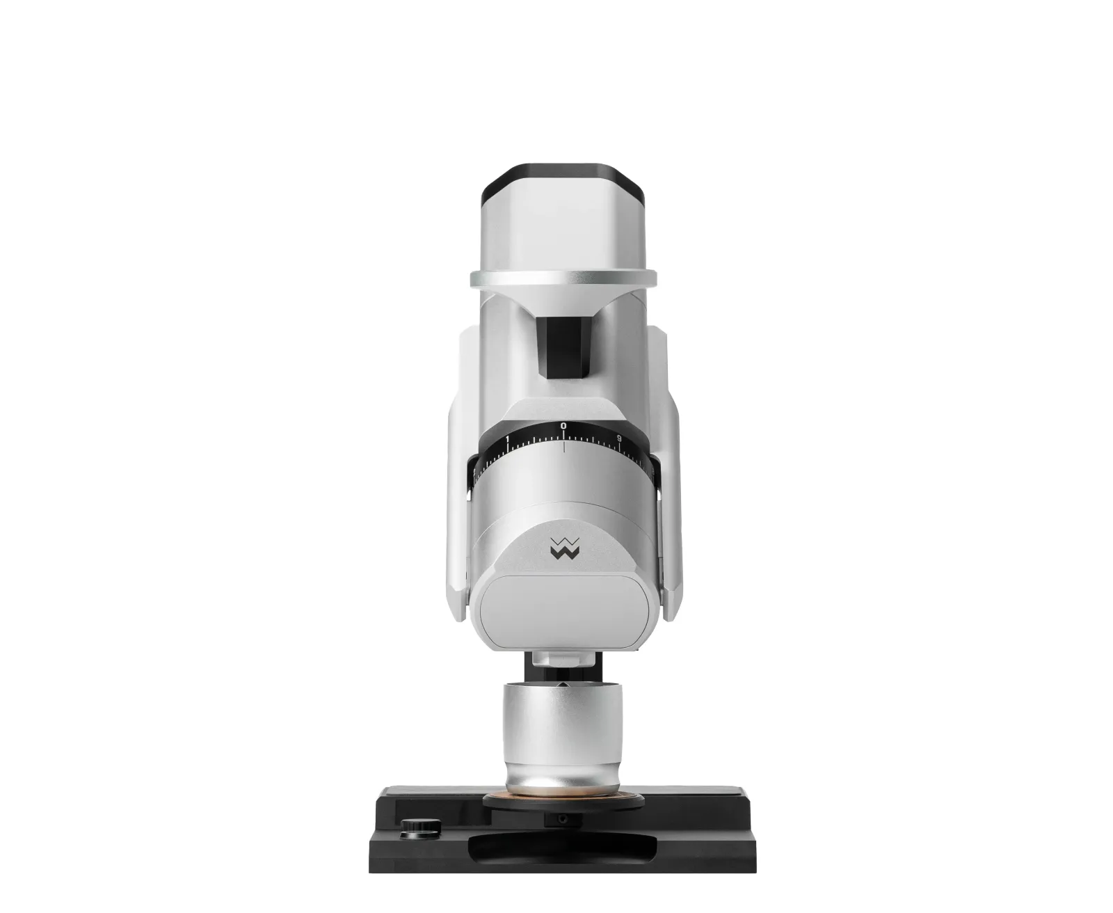 EG-1 in Silber von vorn